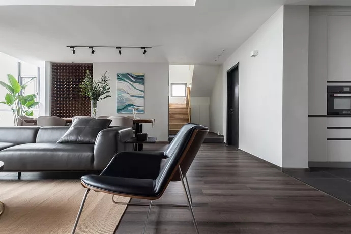 踢腳線要這么裝才好看！